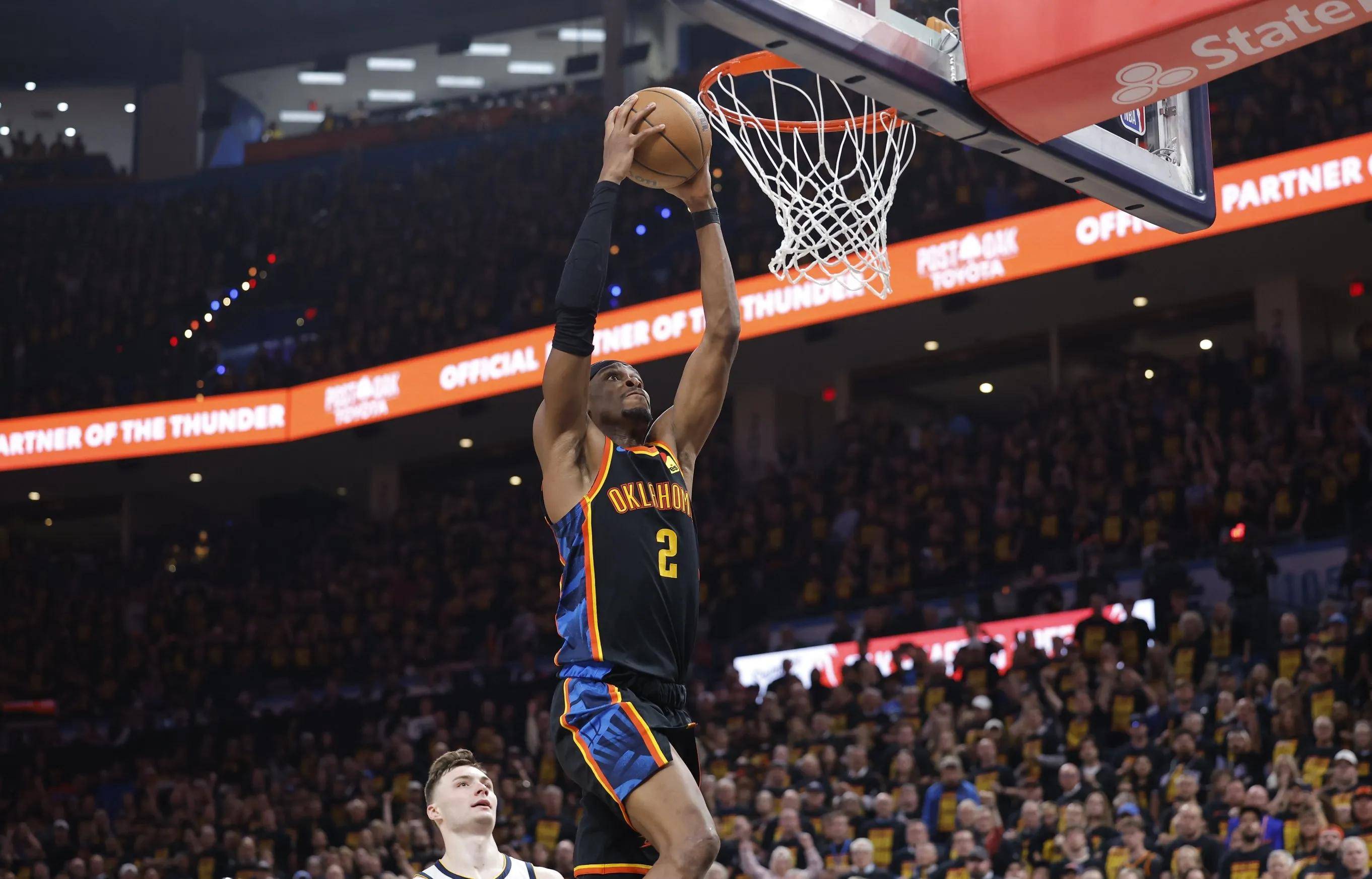 开云-掘金不断突破！，C罗连续二十场比赛得分超过败北引发球迷热议-开云